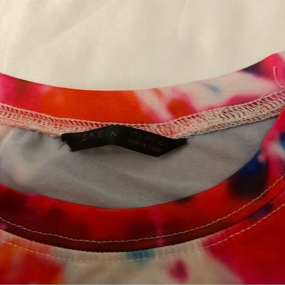 SHEIN Spiral Short Sleeve Tie Dye Crew  Neck Tee S  Casual 70s Look Cherry Girl - Picture 6 of 6